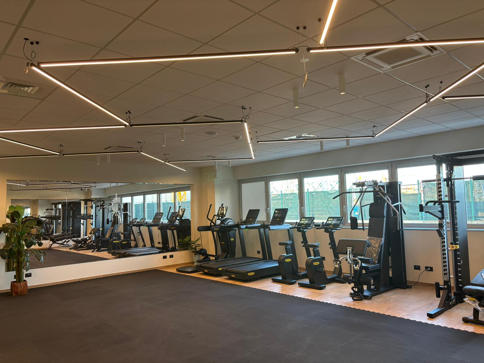 WhatsApp Image 2025-12-13 at 12.18.51